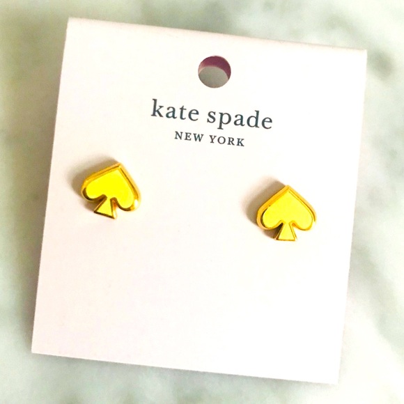 NWT KATE SPADE Everyday Spade Signature Yellow Enamel Stud Earrings - Picture 1 of 3
